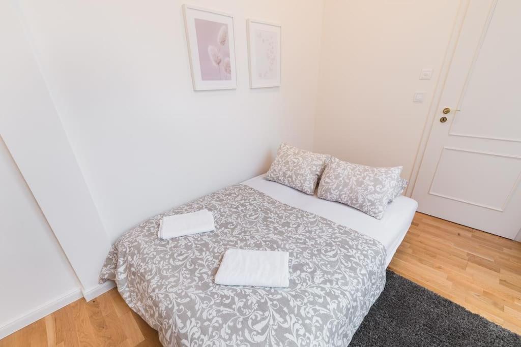 Imperial Loft Apartment Prag Eksteriør billede